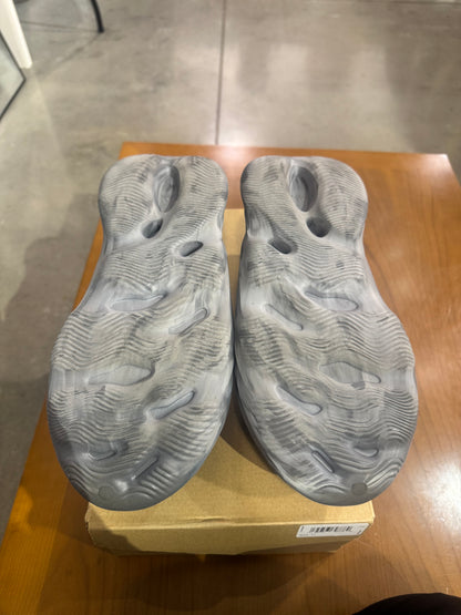 PO Yeezy Foam Runner MX Granite