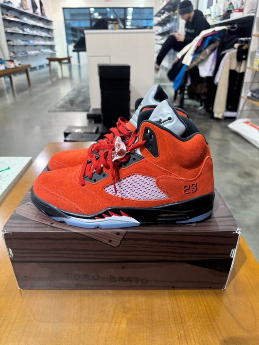Preowned Air Jordan 5 Raging Bull