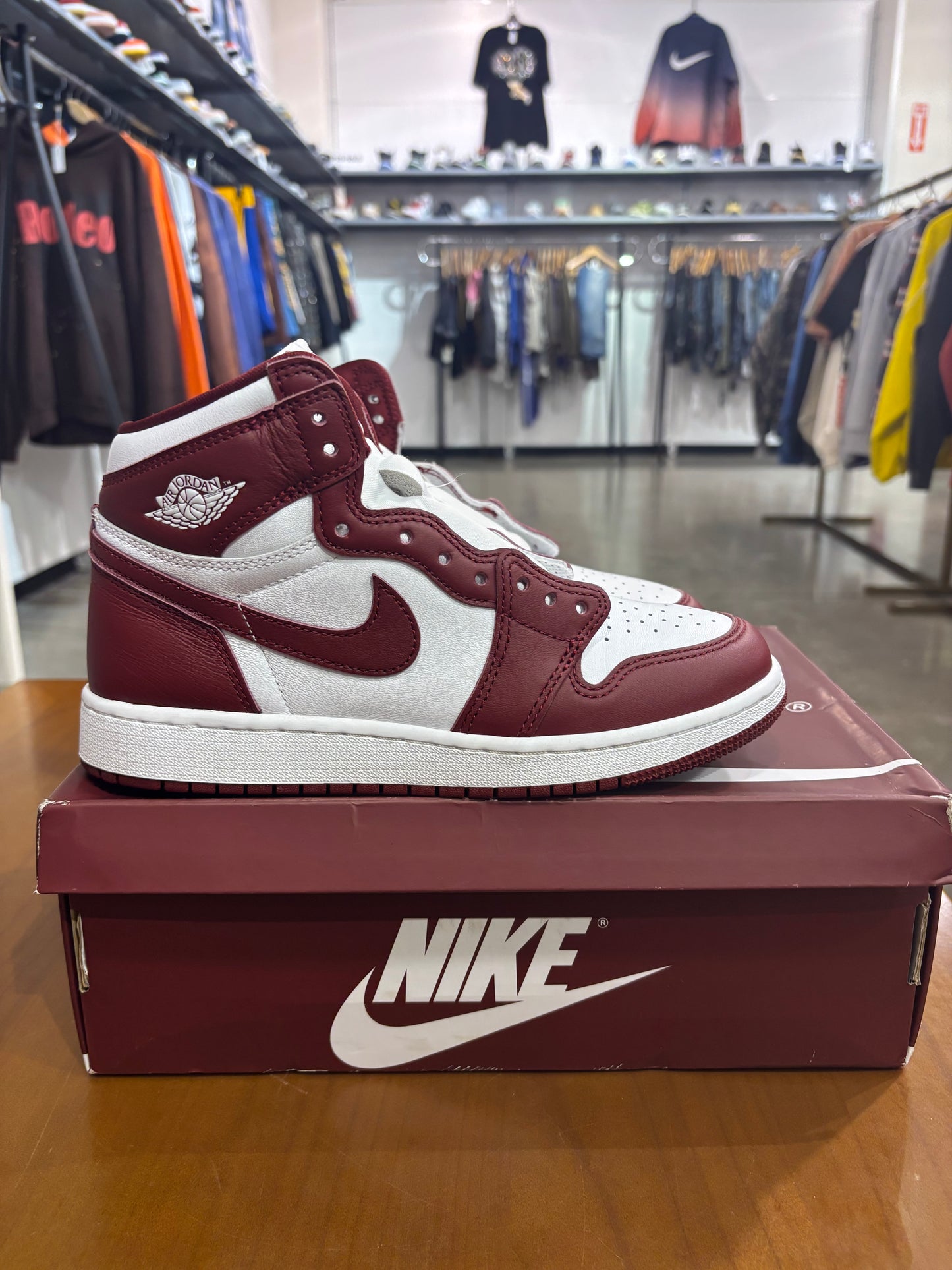 Preowned Air Jordan 1 Team Red