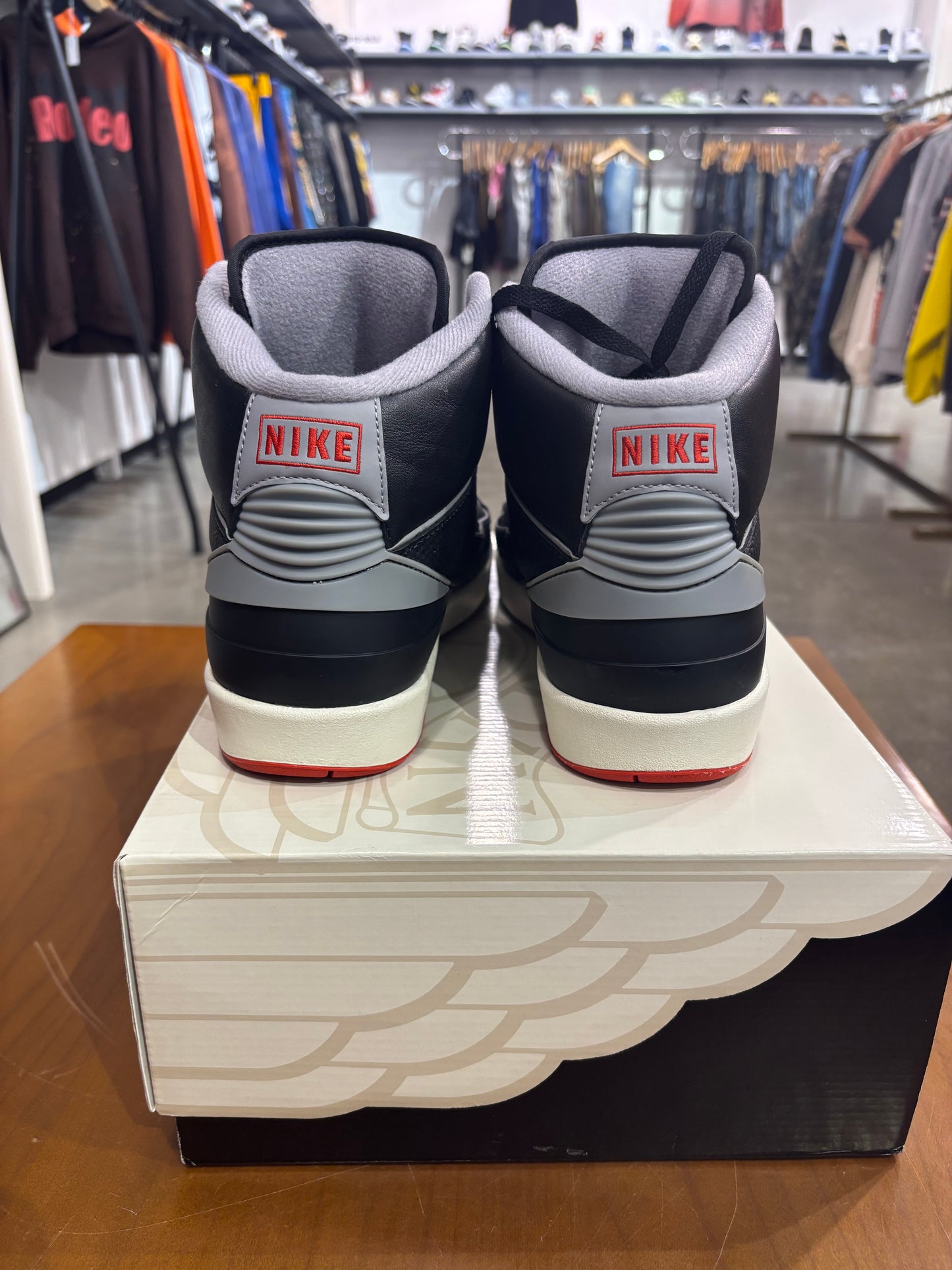 Preowned Air Jordan 2 Black Cement