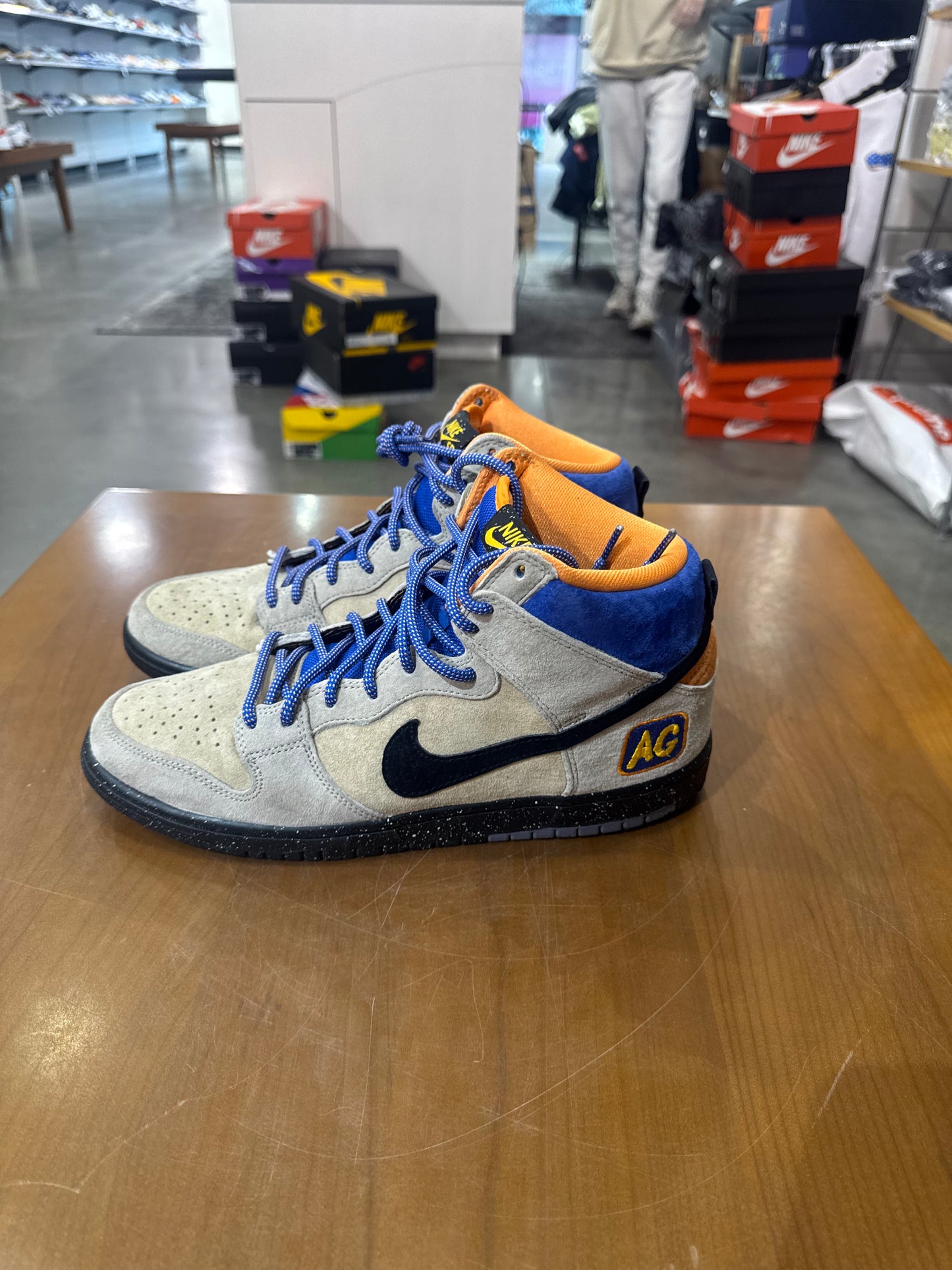 Preowned Nike SB Dunk High Acapulco Gold