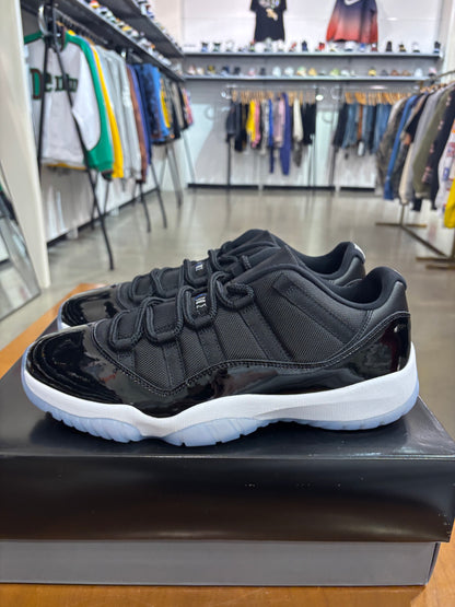 Air Jordan 11 Low Space Jam
