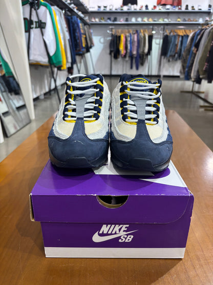 Preowned Air Max 95 Eric Koston Obsidian Speed Yellow