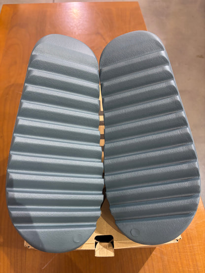 Yeezy Slide Slate Marine