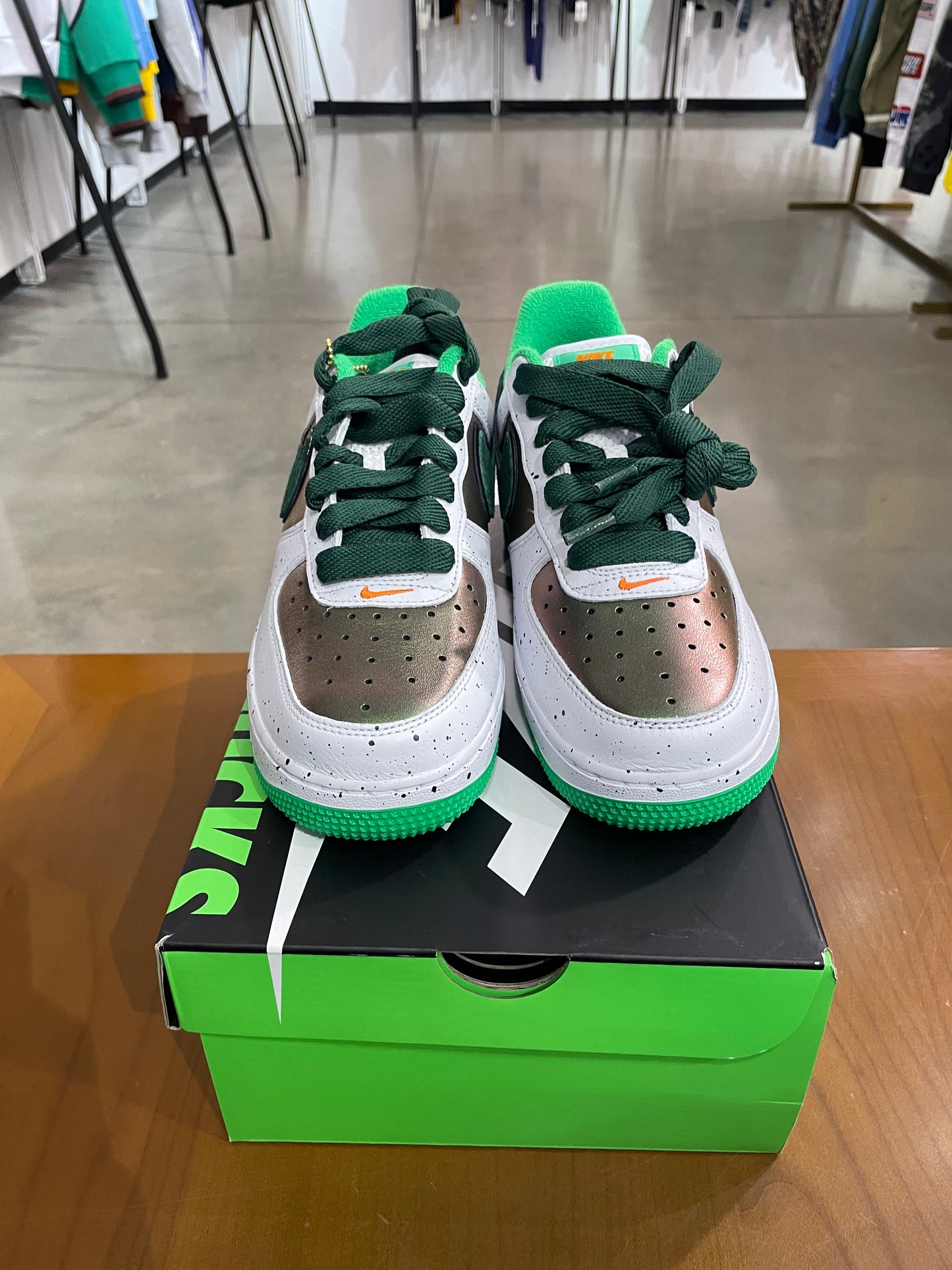 Nike Air Force 1 DOAF Oregon Egg or Duck PE