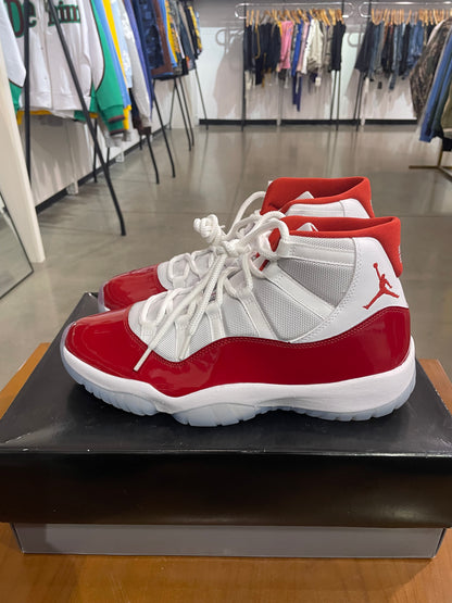 Air Jordan 11 Cherry