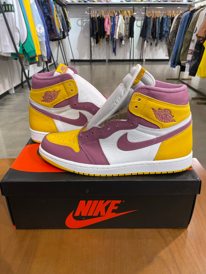 Air Jordan 1 Brotherhood