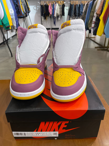 Air Jordan 1 Brotherhood