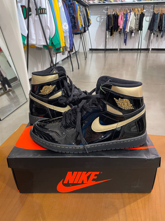 Air Jordan 1 Black Metallic Gold