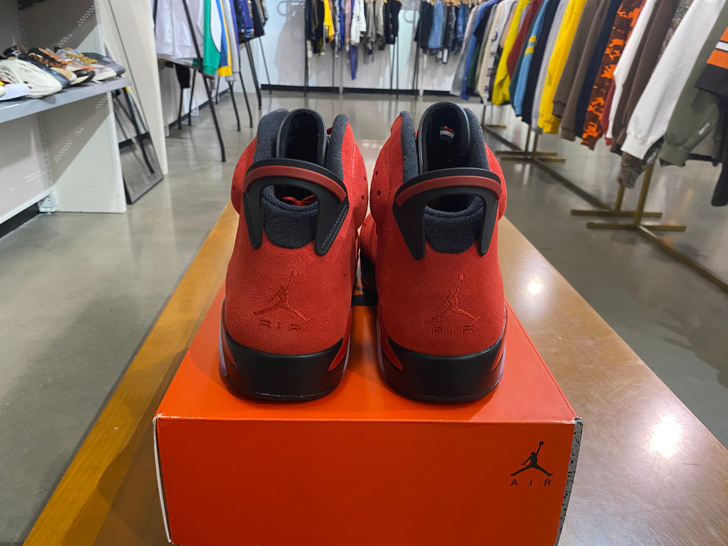 Air Jordan 6 Toro Bravo