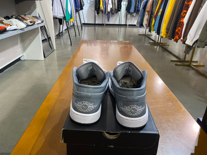 Preowned Air Jordan 1 Low Medium Cool Grey White