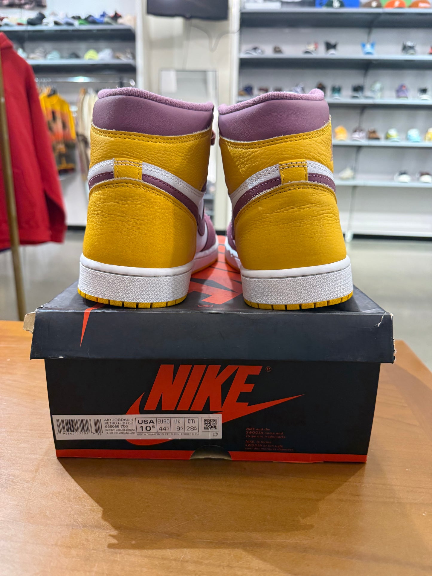 Preowned Air Jordan 1 Brotherhood