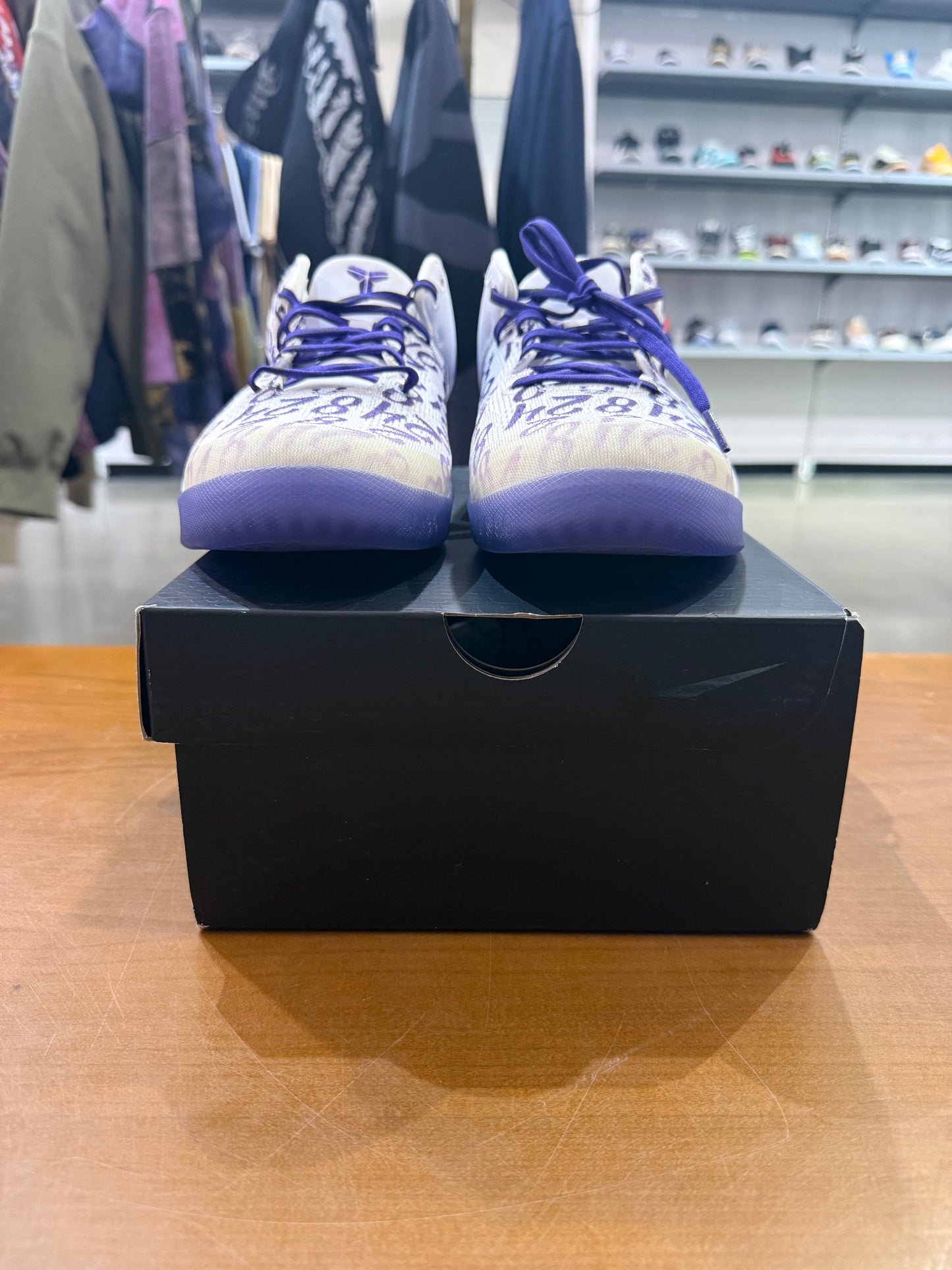 Preowned Kobe 8 Court Purple
