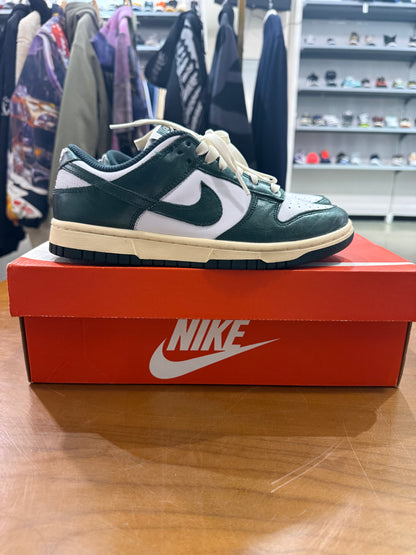 Preowned Nike Dunk Low Vintage Green