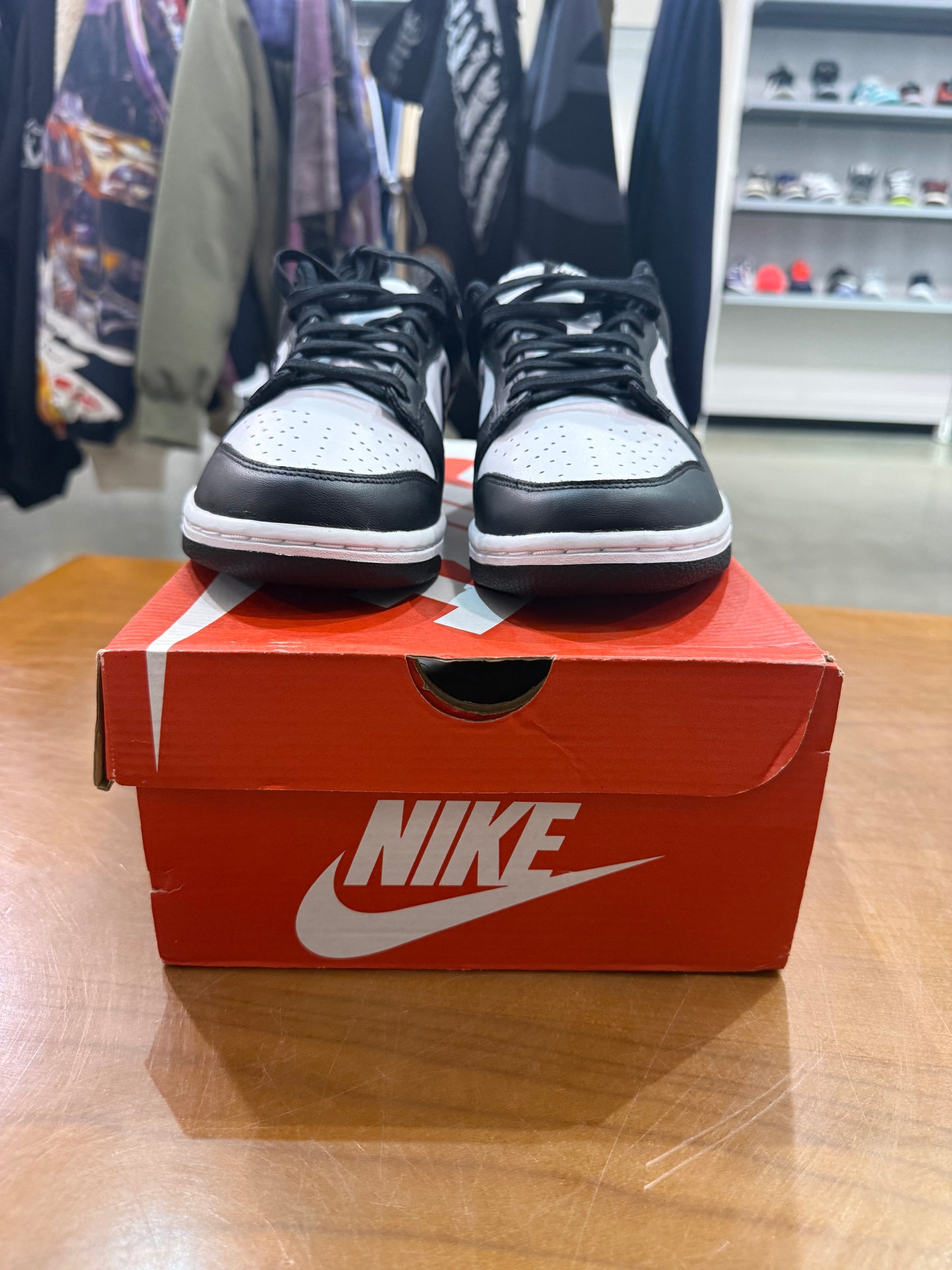 Preowned Nike Dunk Low Panda