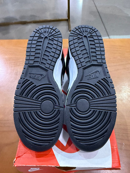 Preowned Nike Dunk Low Panda