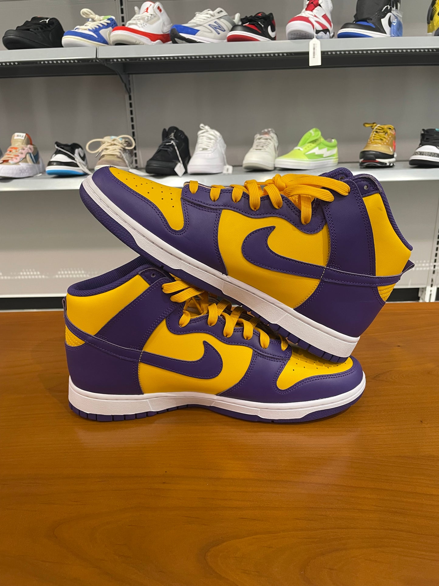 Preowned Nike Dunk High Lakers