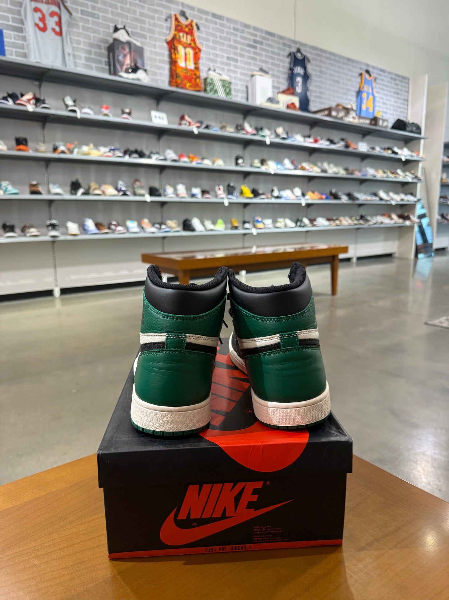 Preowned Air Jordan 1 Pine Green