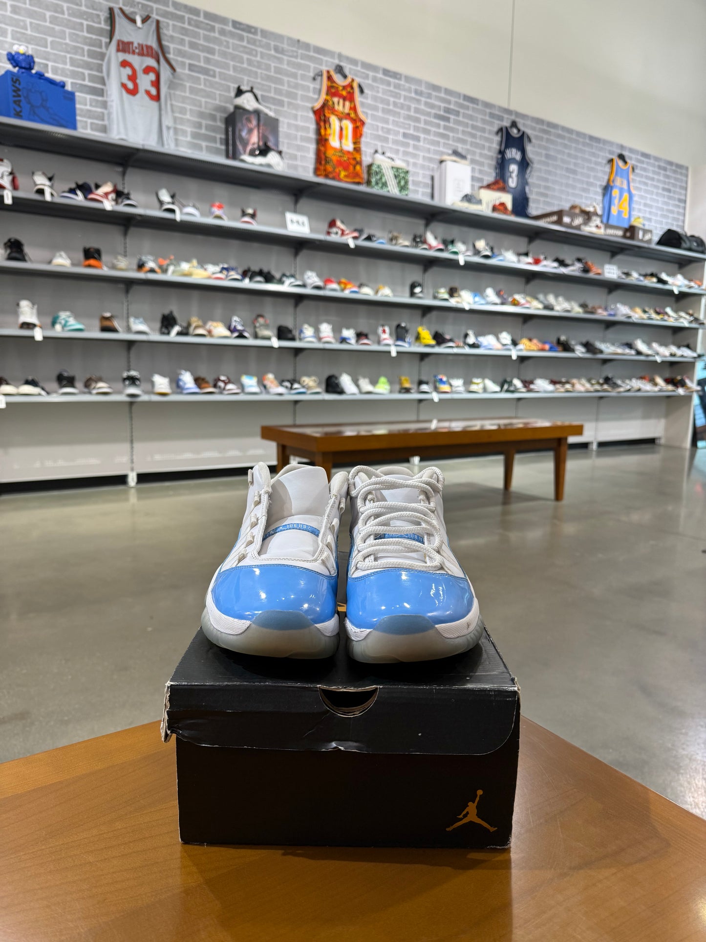 Preowned Air Jordan 11 Low UNC