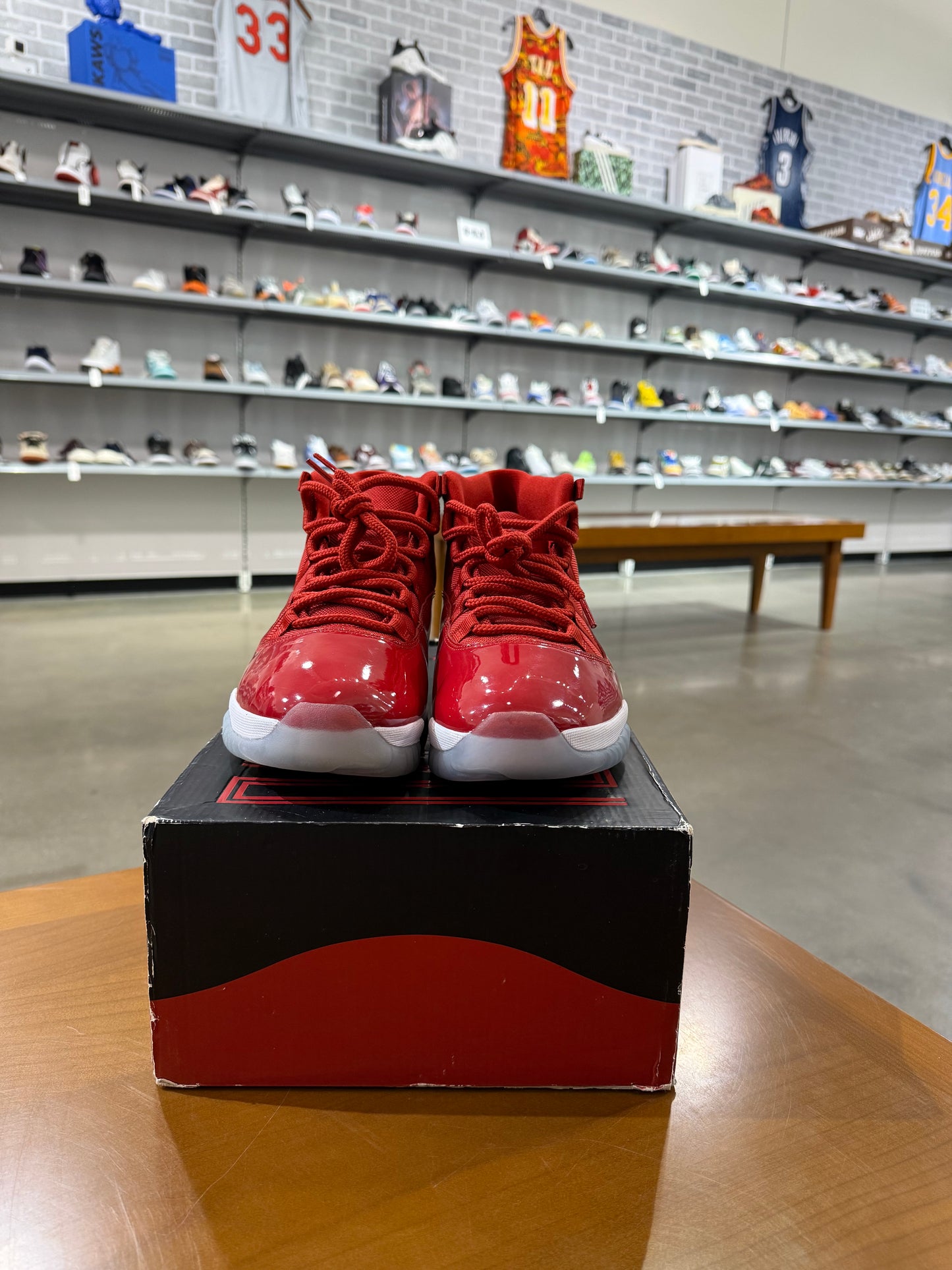 Preowned Air Jordan 11 Retro Win Like 96