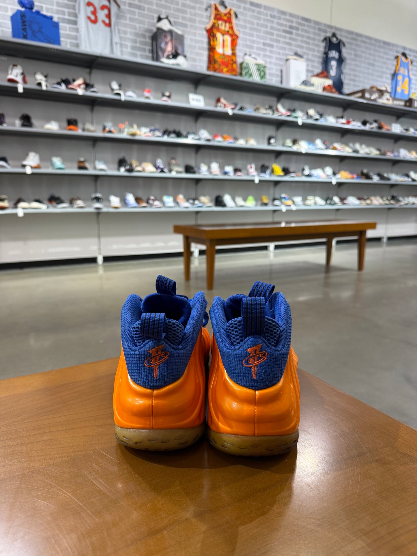 Preowned Nike Air Foamposite One Knicks