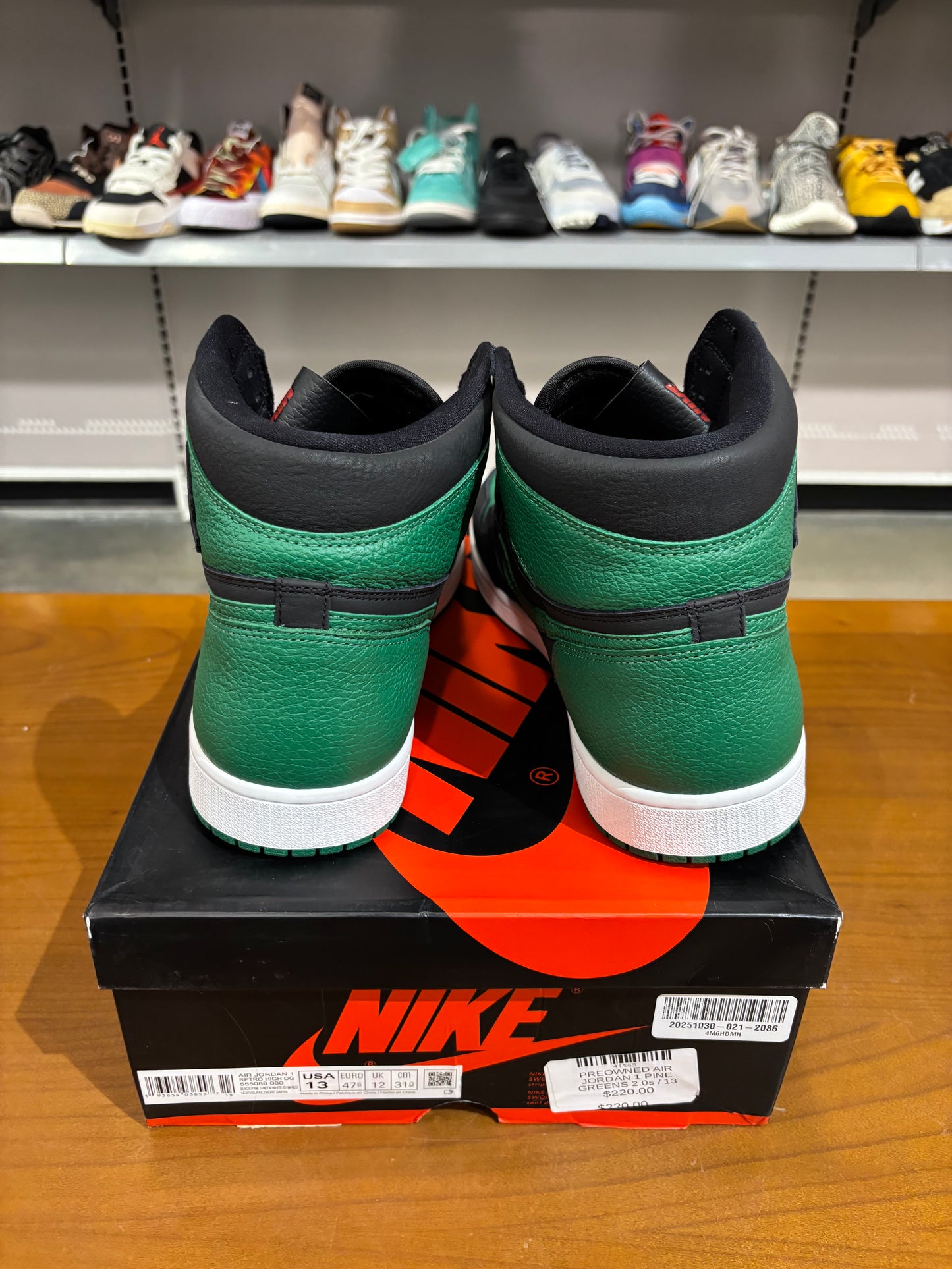 Preowned Air Jordan 1 Pine Green Black