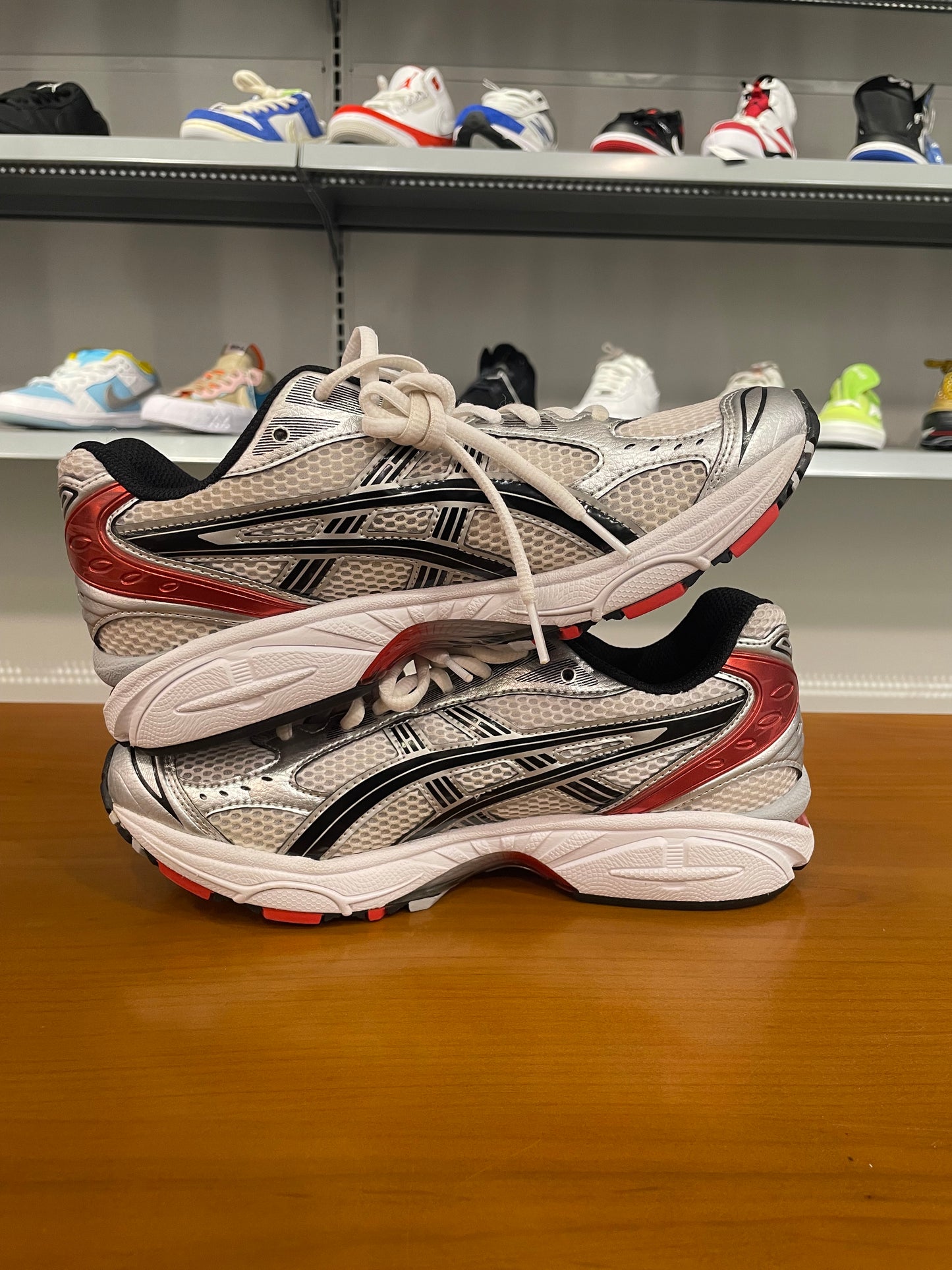 Preowned ASICS Gel-Kayano 14 White Classic Red