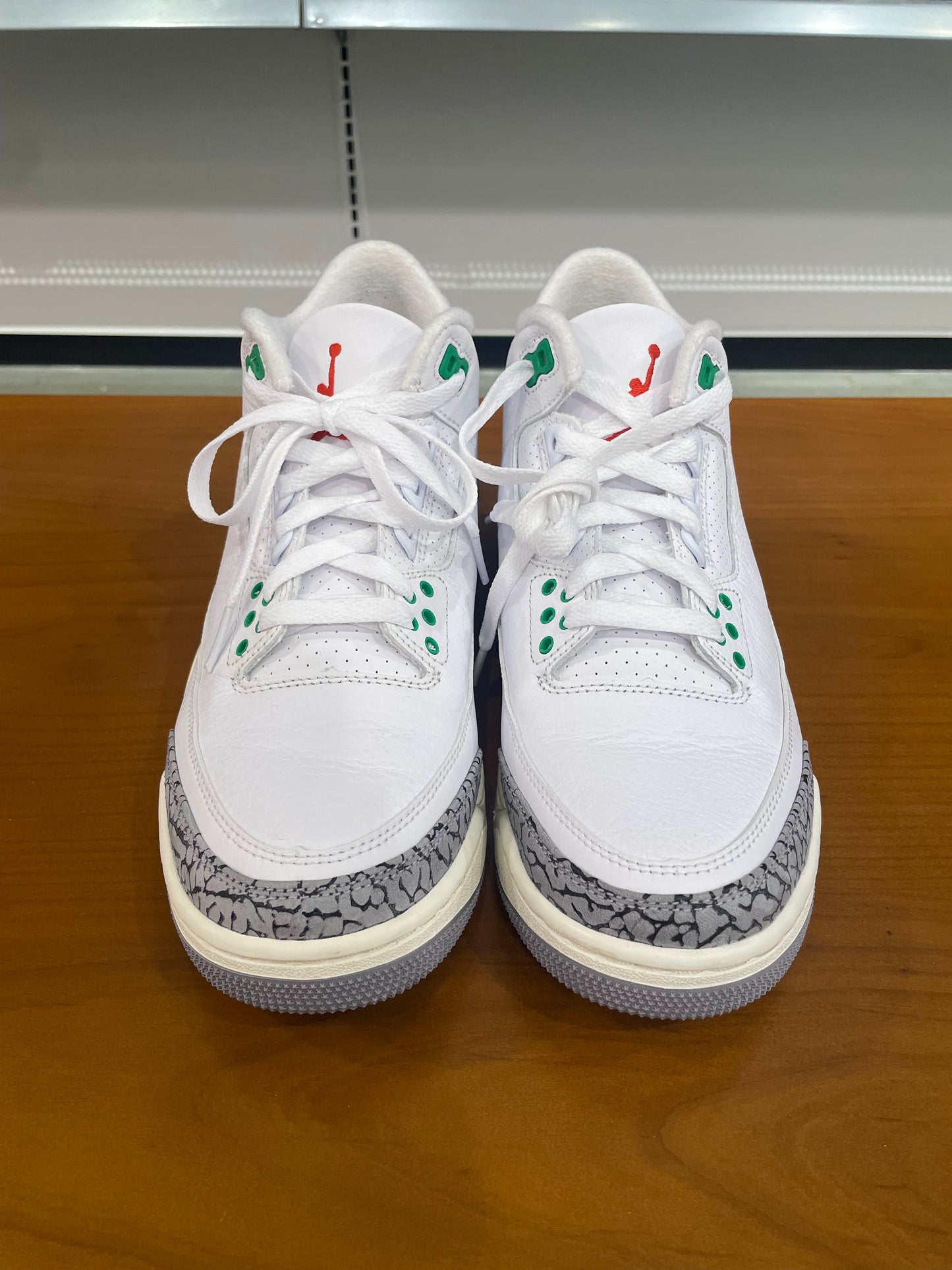 Preowned Air Jordan 3 Lucky Green