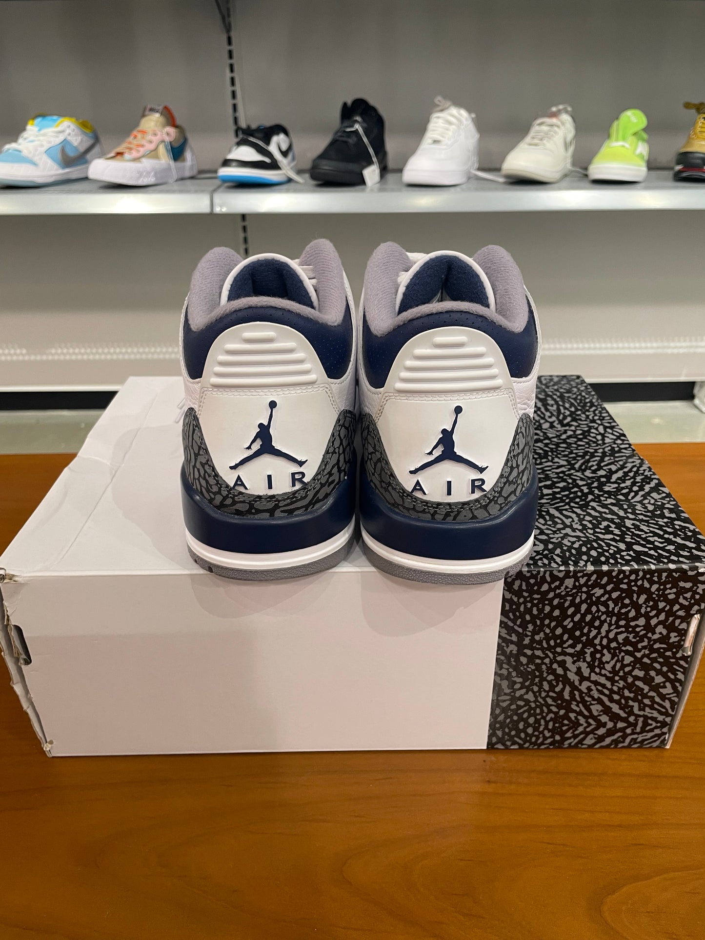 Preowned Air Jordan 3 Midnight Navy