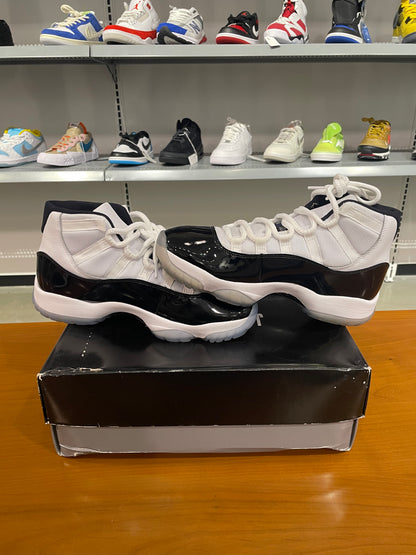 Preowned Air Jordan 11 Concord