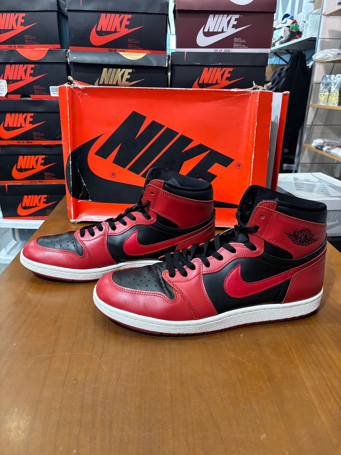 Preowned Air Jordan 1 '85 Varsity Red