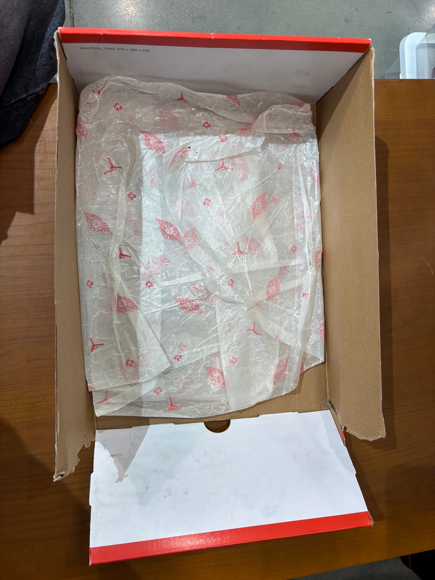 Preowned Air Jordan 1 '85 Varsity Red