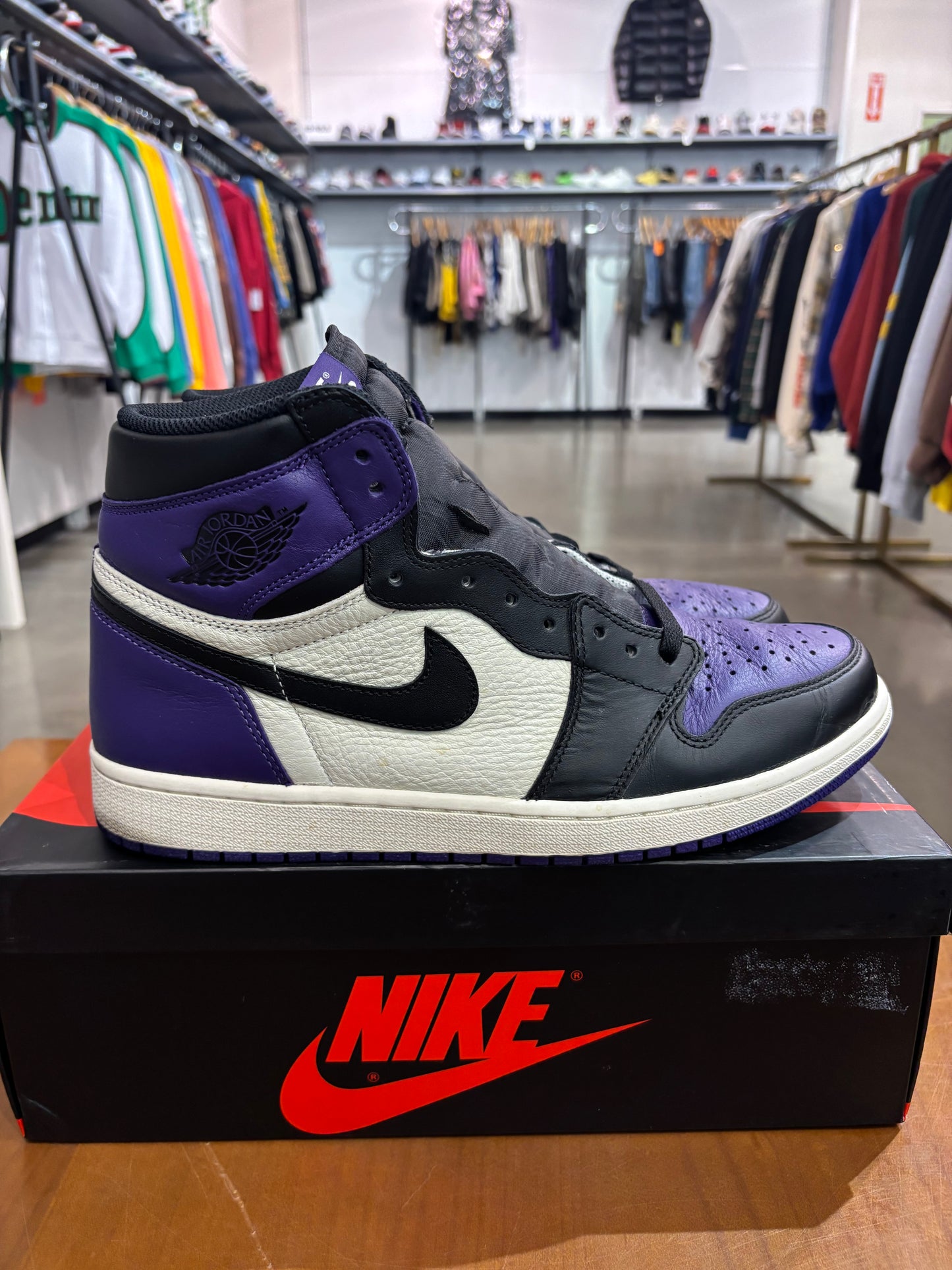 Preowned Air Jordan 1 Court Purple