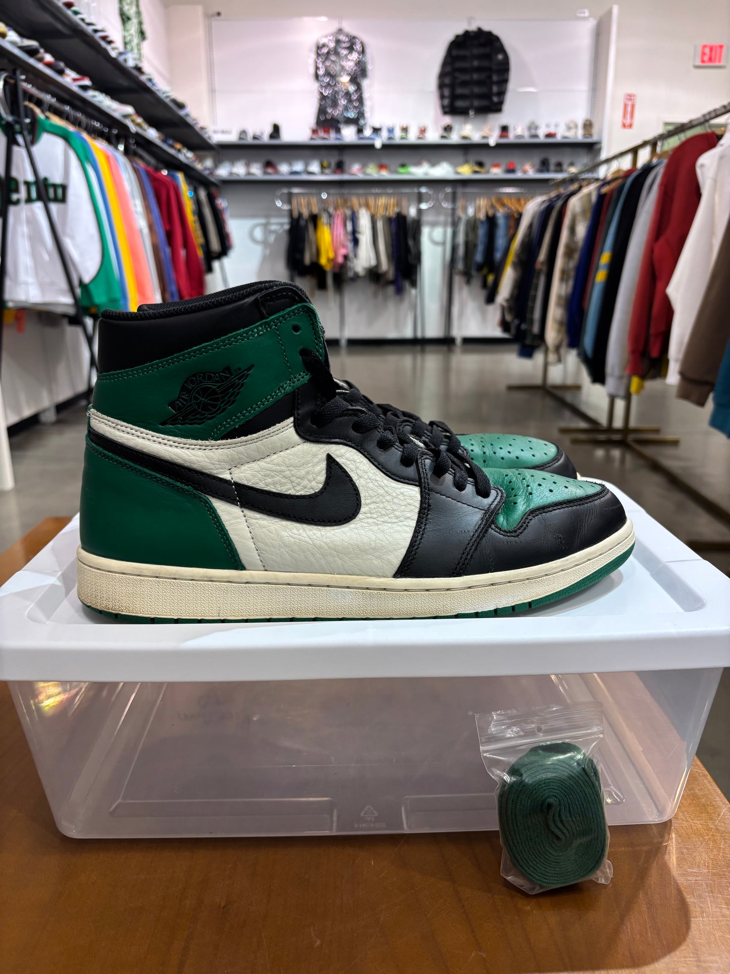 Preowned Air Jordan 1 Pine Green