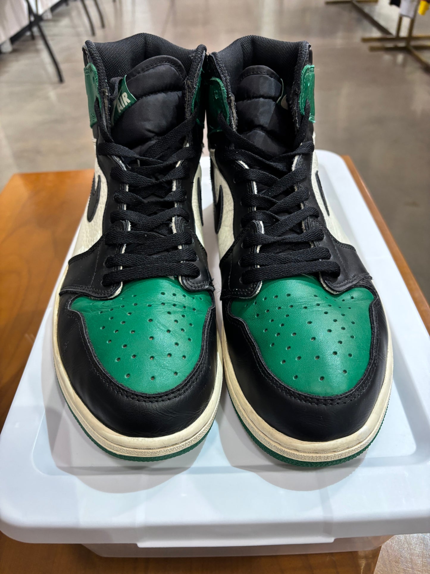 Preowned Air Jordan 1 Pine Green
