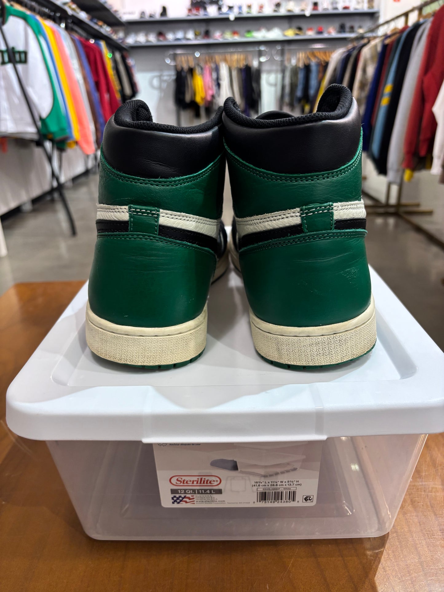 Preowned Air Jordan 1 Pine Green