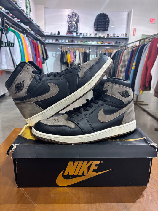 Preowned Air Jordan 1 Palomino