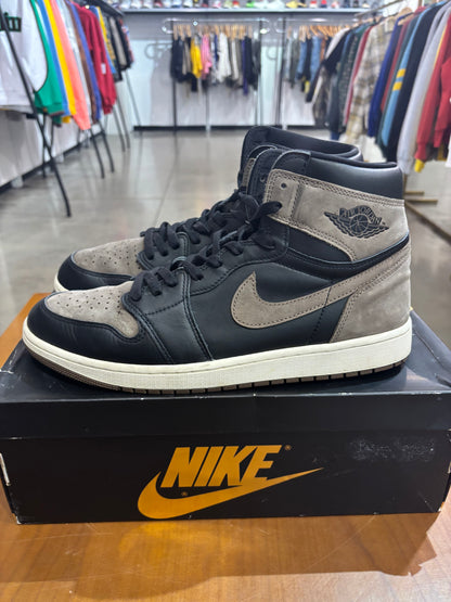 Preowned Air Jordan 1 Palomino