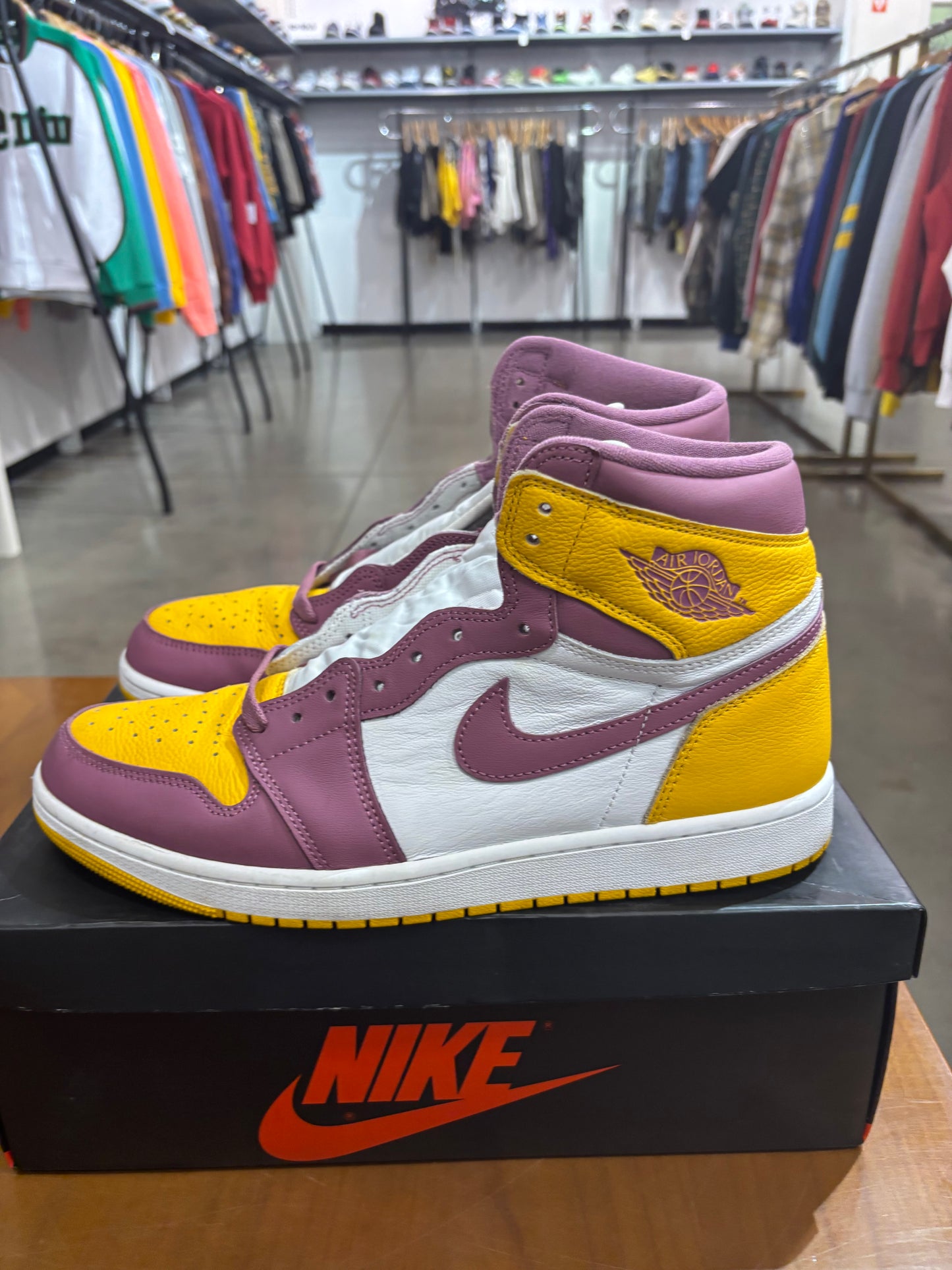 Preowned Air Jordan 1 Brotherhood