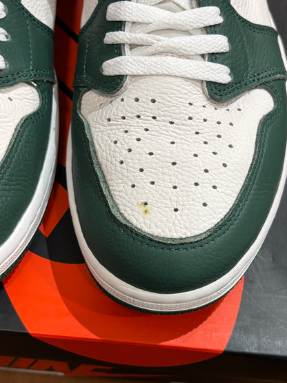 Preowned Air Jordan 1 gorge green