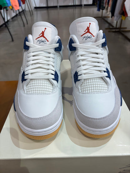 Air Jordan 4 Navy SB Gum