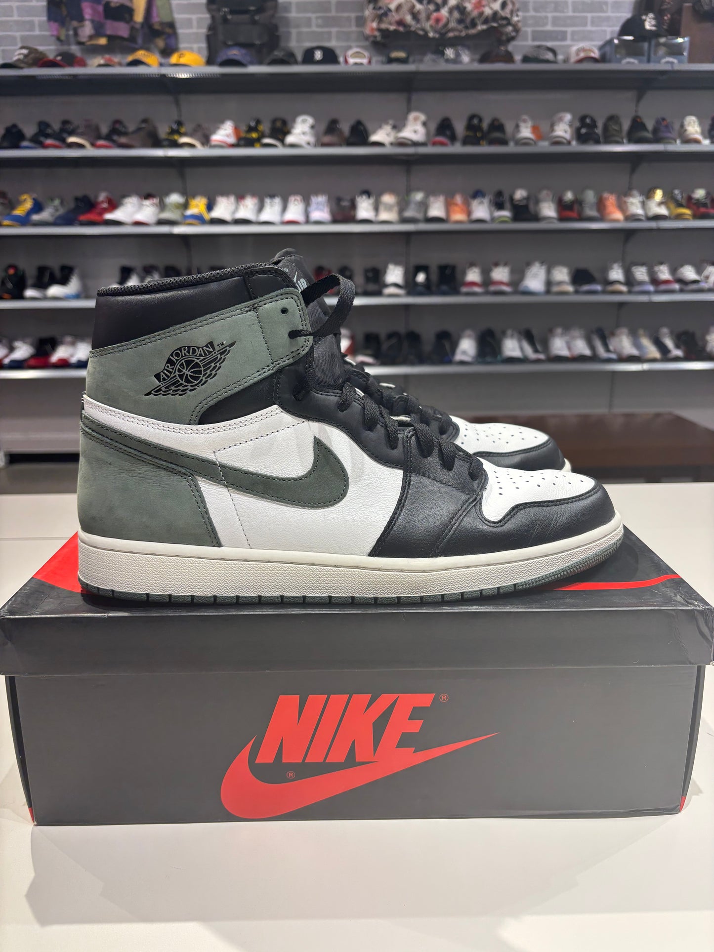 Preowned Air Jordan 1 clay green