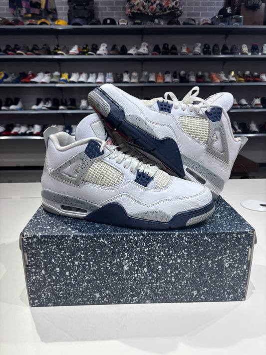 Preowned Air Jordan 4 Midnight Navy