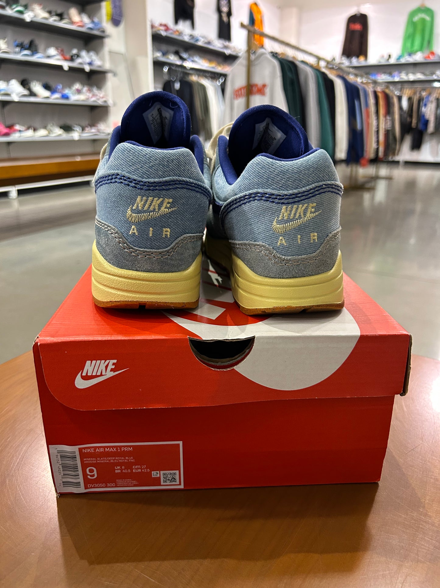 Preowned Air Max 1 Dirty Denim