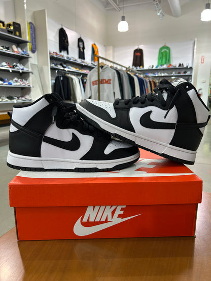 Preowned Nike Dunk High Panda