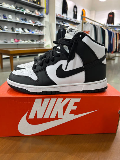 Preowned Nike Dunk High Panda