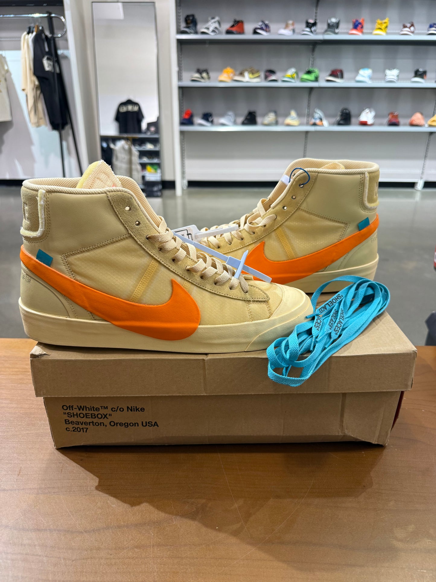 Preowned Nike Off-White Blazer Mid All Hallow's Eve