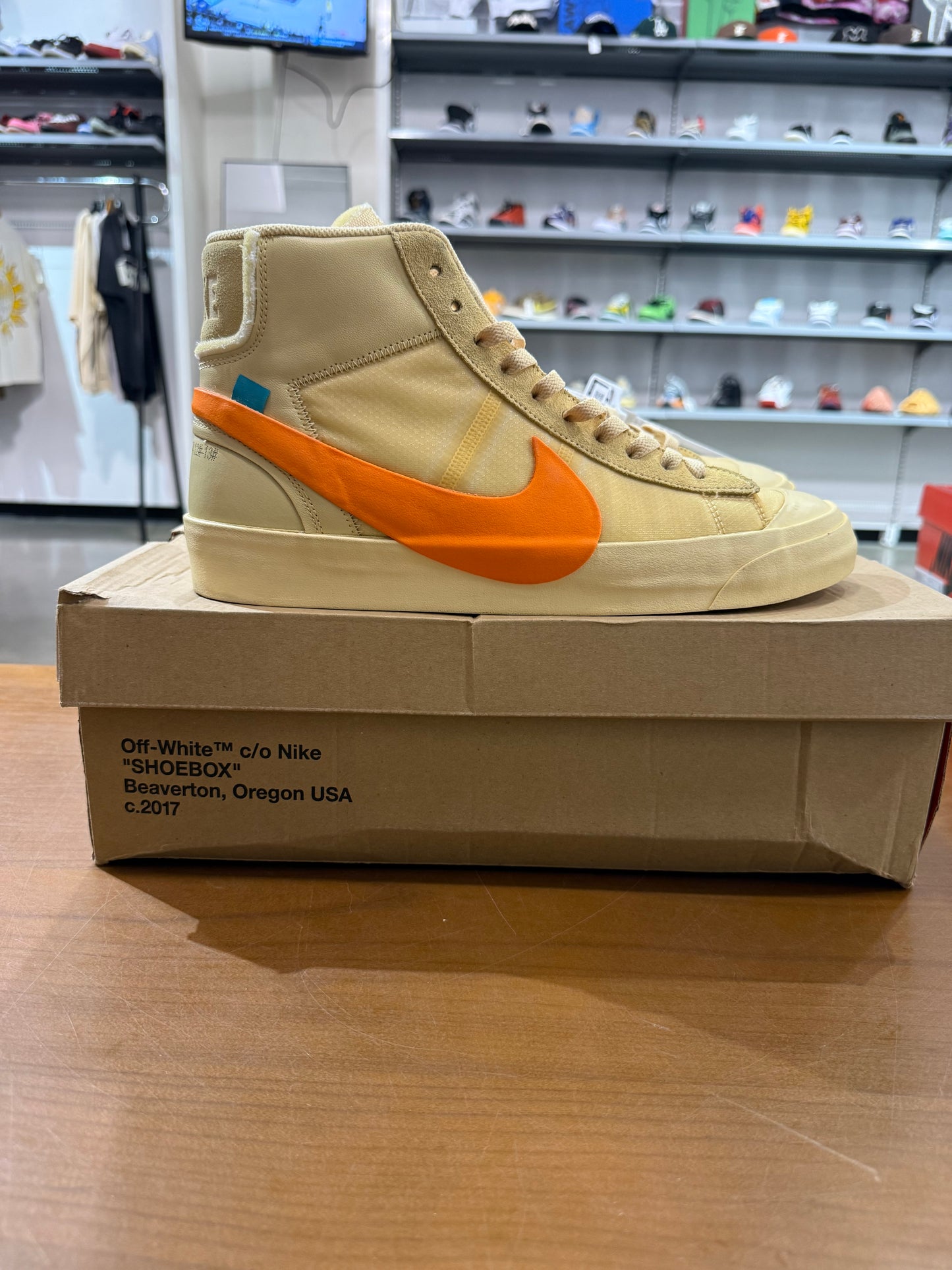 Preowned Nike Off-White Blazer Mid All Hallow's Eve