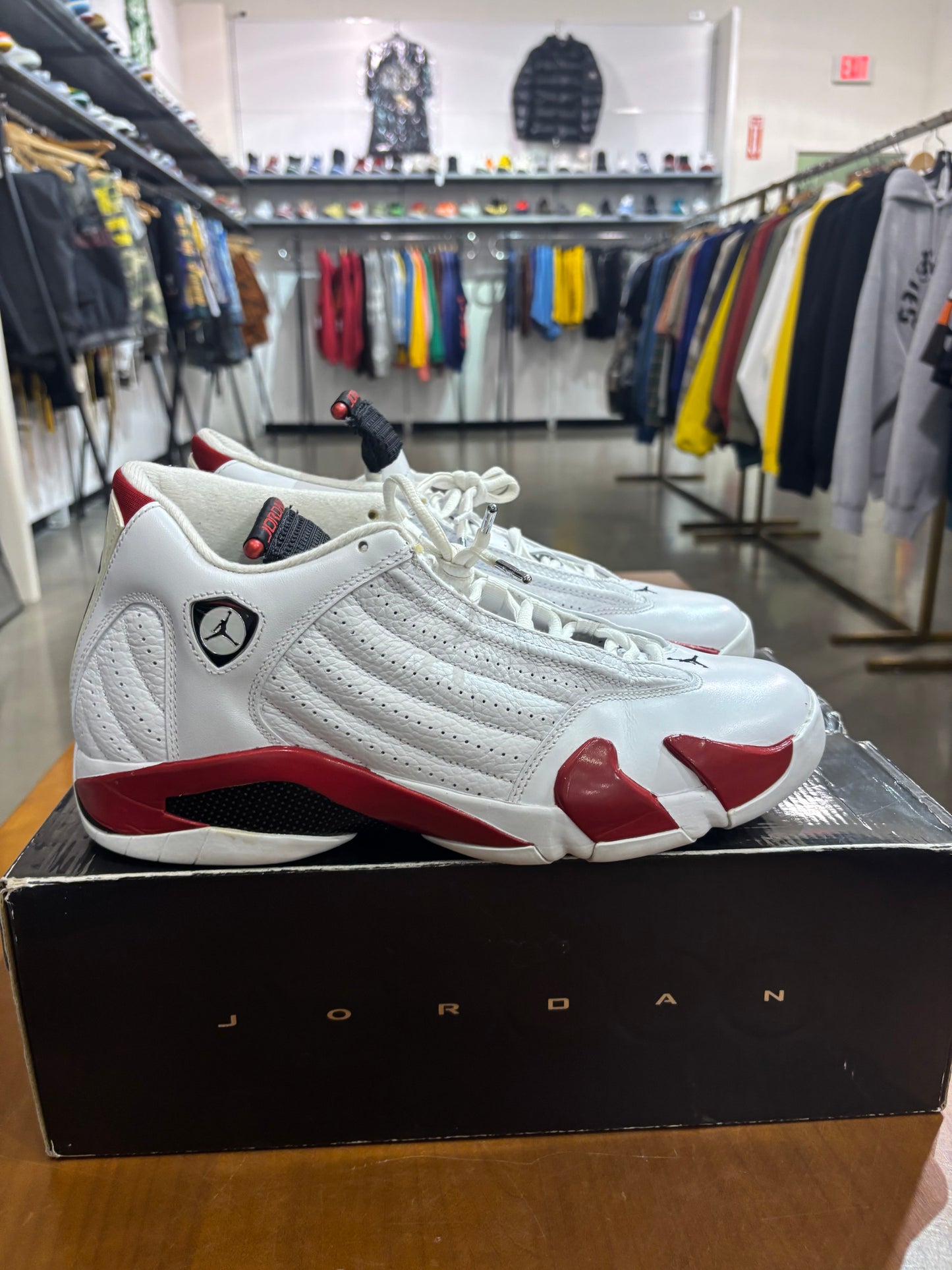 Preowned Air Jordan 14 Candy Cane