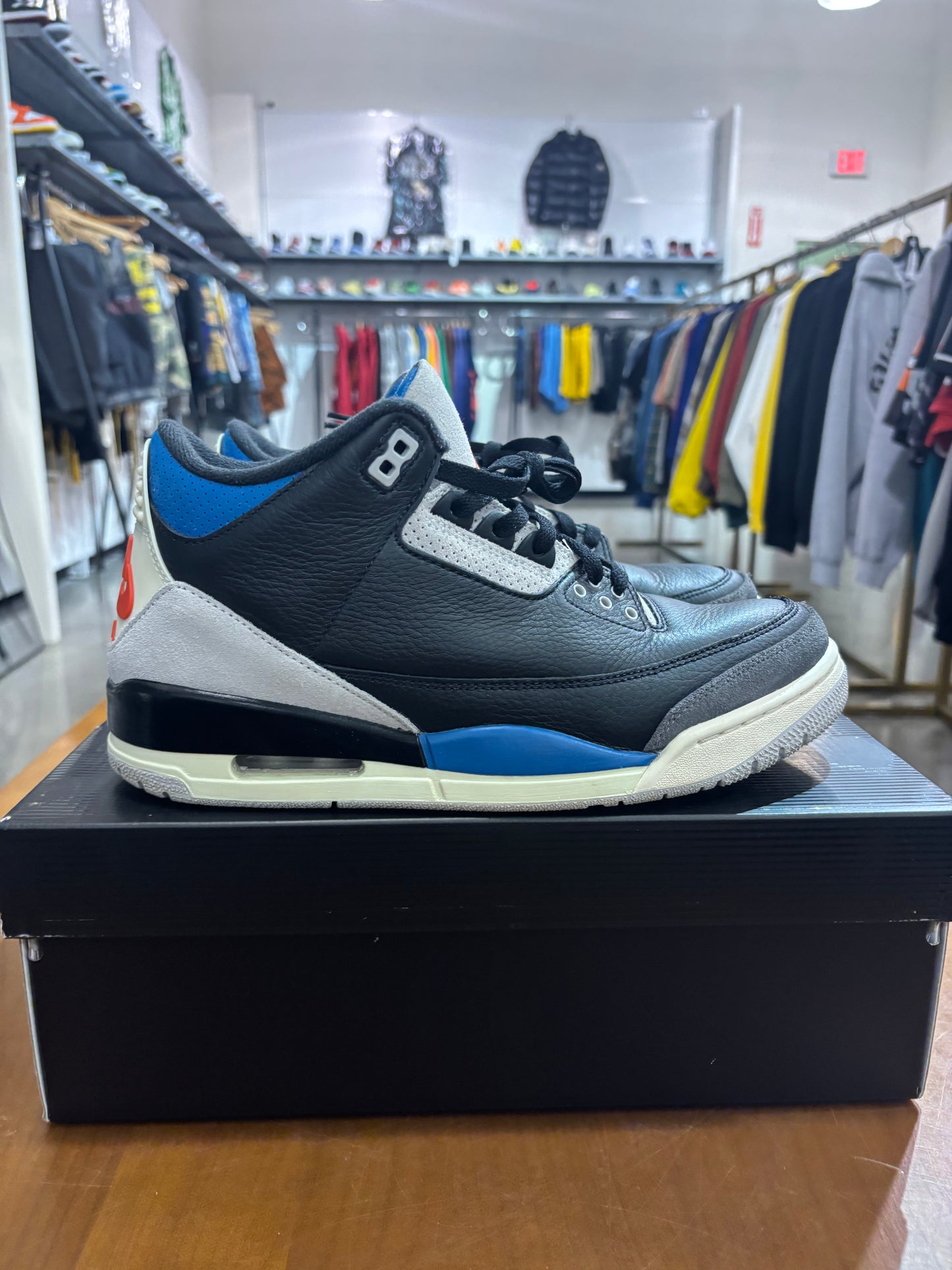 Preowned Air Jordan 3 Rare Air